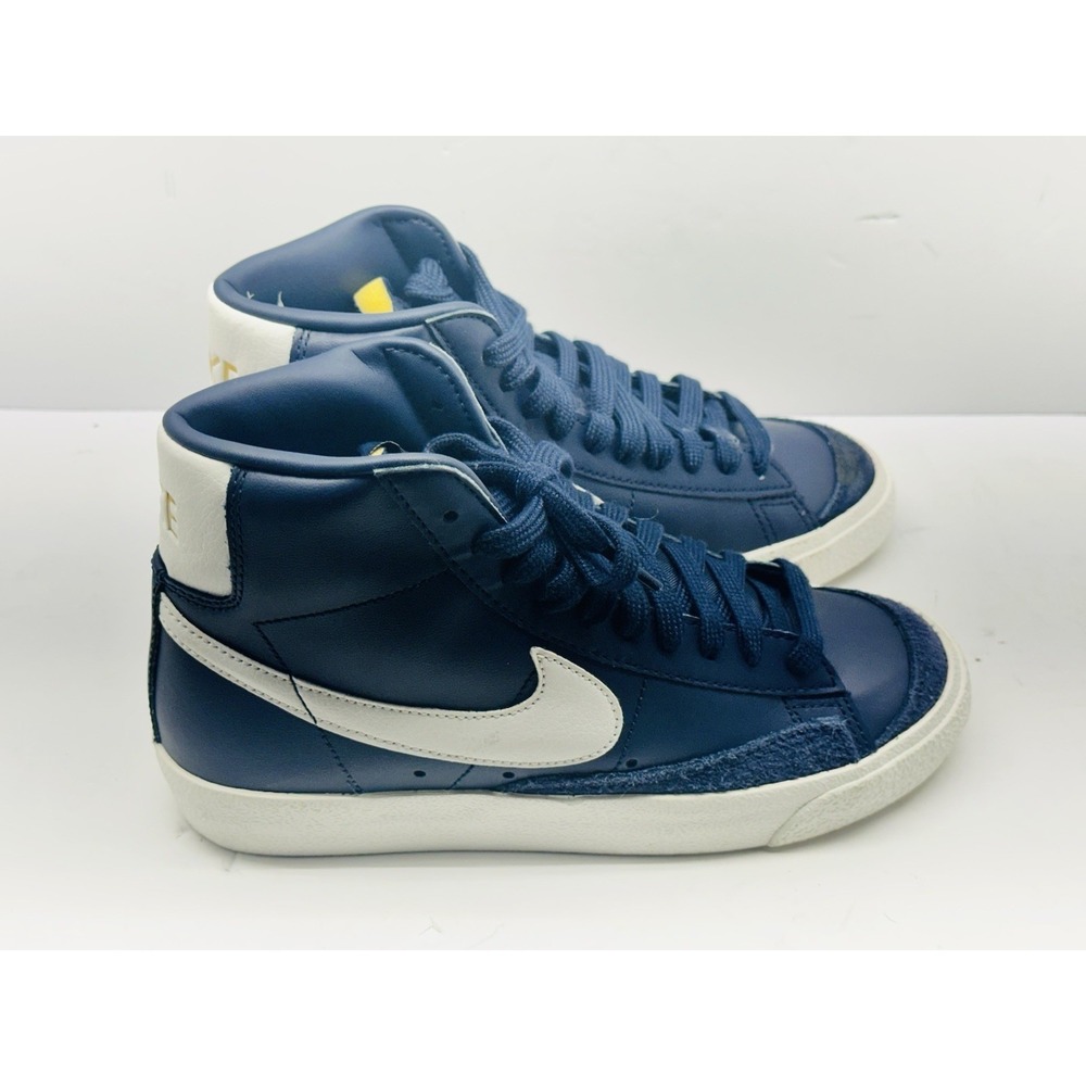 Women's Size 5.5 Nike Blazer Mid '77 Vintage Navy Blue White Olympic
